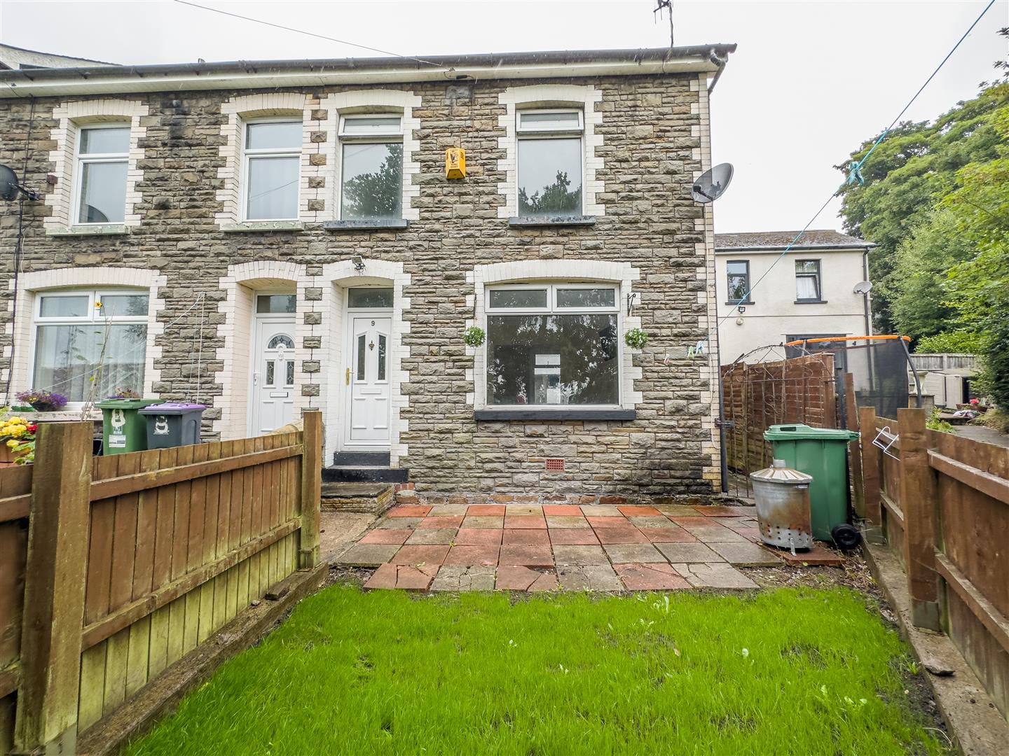 Park View Terrace, Pontnewynydd, Pontypool One2One Estate Agents